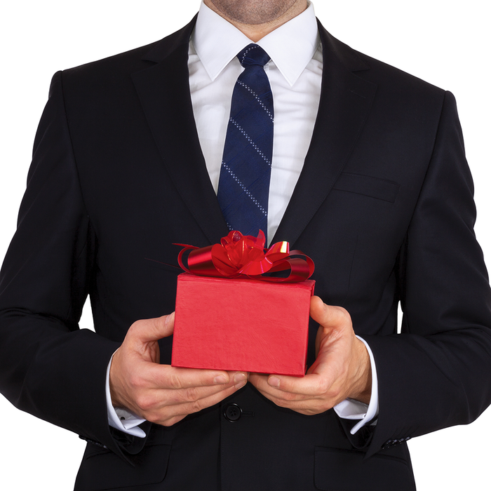 The Ultimate Guide to Corporate Gifting: Strengthening Business Relationships