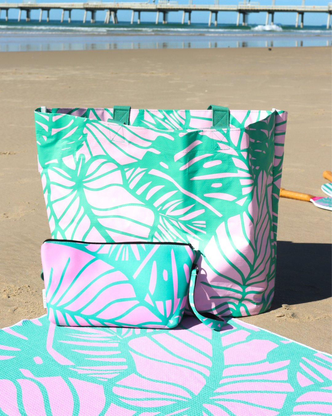 Beach Bliss Palms Beach Bag