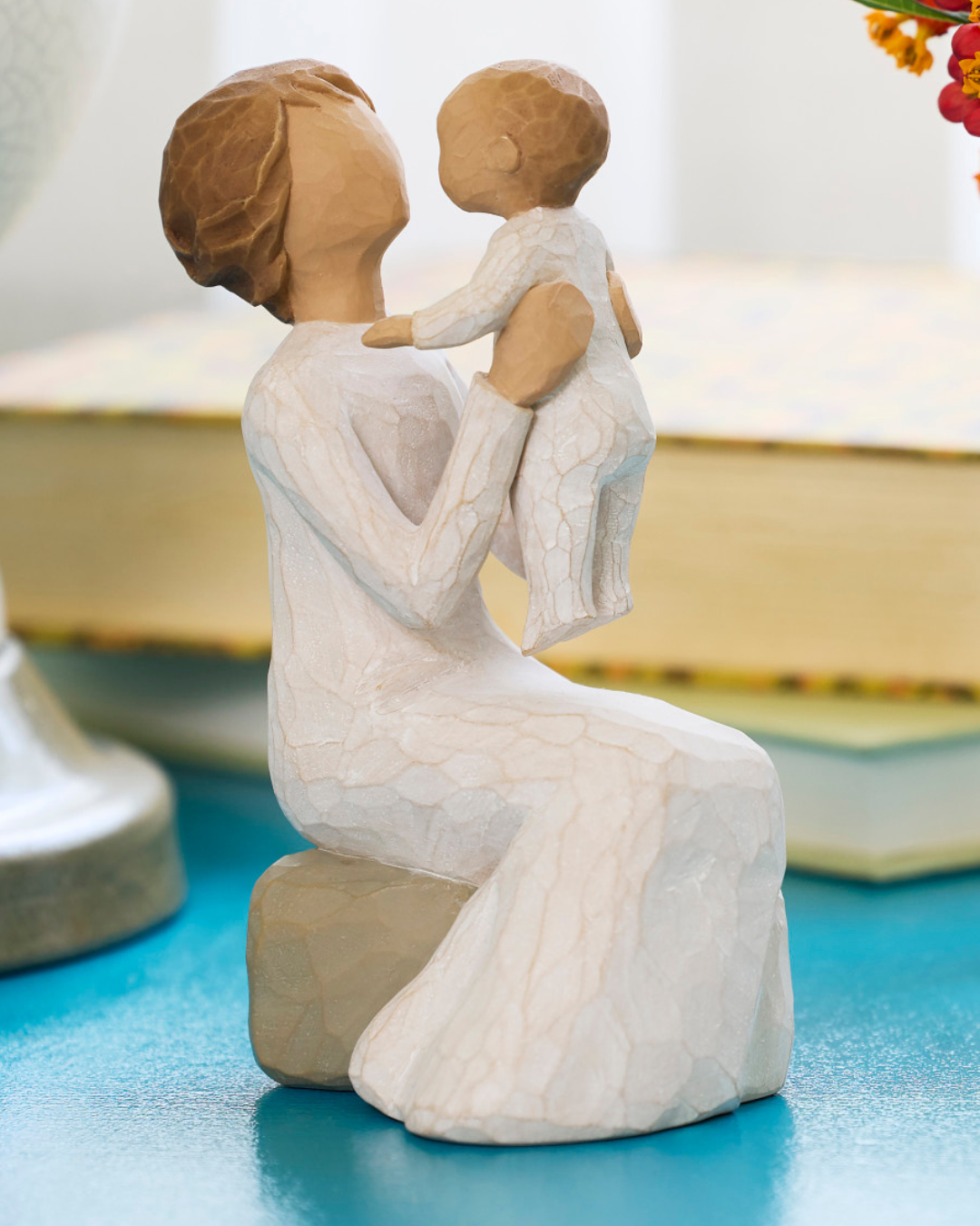 Grandmother - Figurine