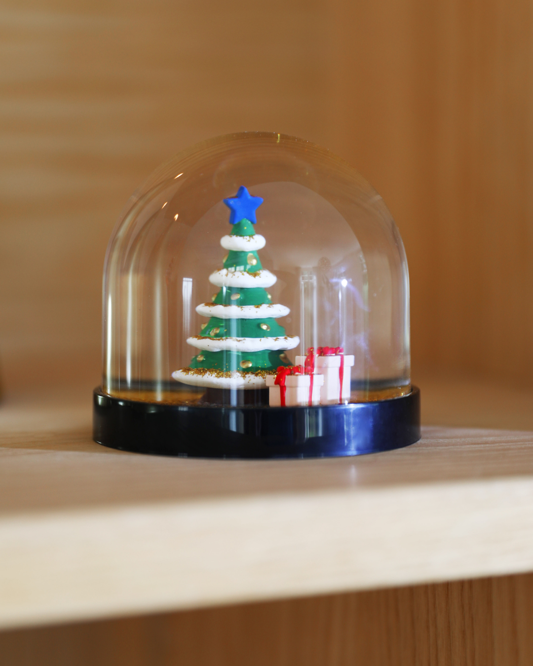 Christmas Tree - Snowglobe